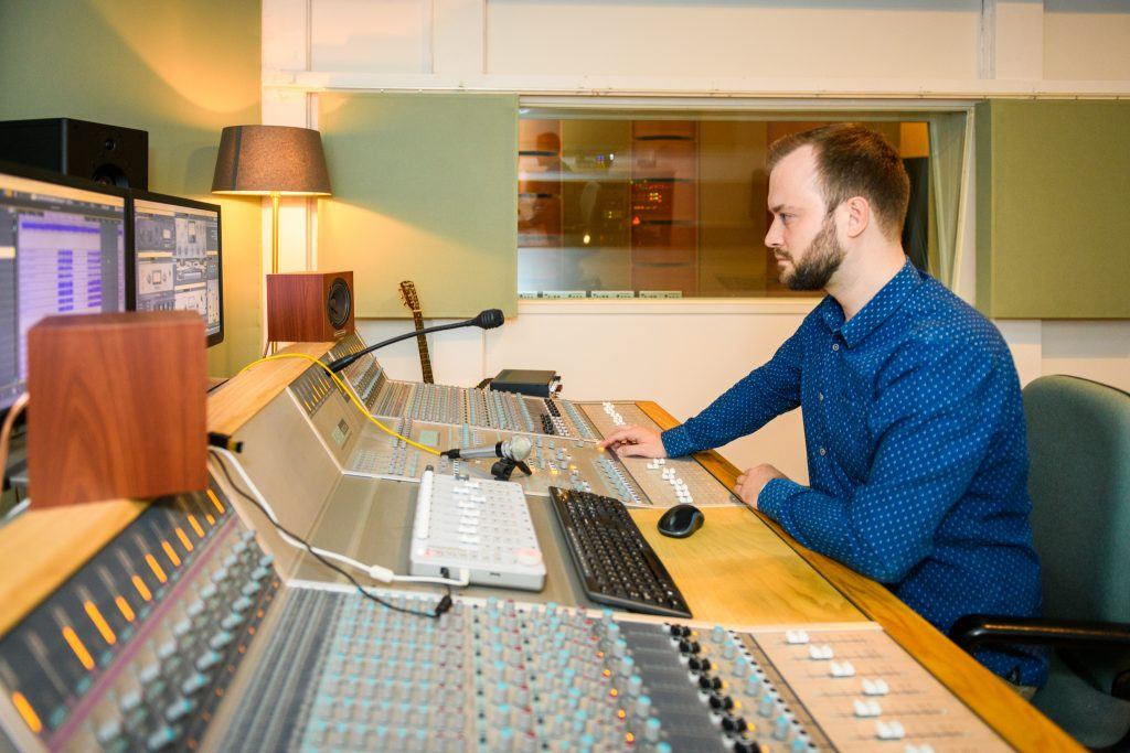 Recording studio Artichoque | Want to know more about our studio?